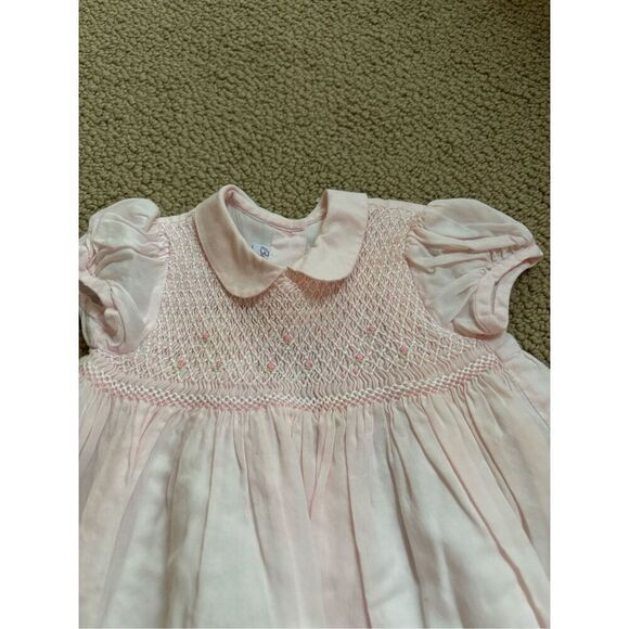 Kissy kissy 0-3m smocked dress - Picture 3 of 5